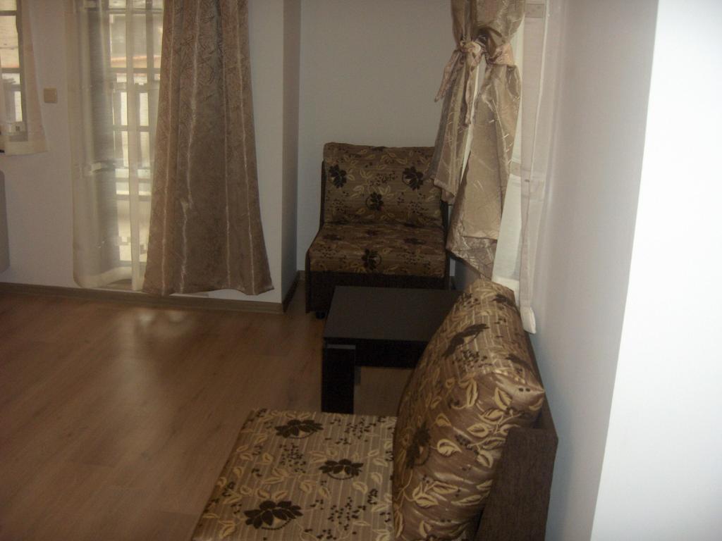 Krasteva House Ξενοδοχείο Berkovitsa Δωμάτιο φωτογραφία